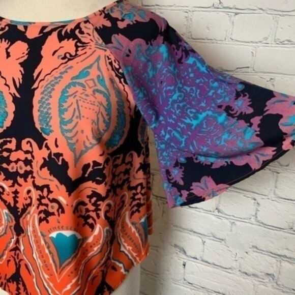 Tyche Bell Sleeve Crop Top - Small - Picture 4 of 7